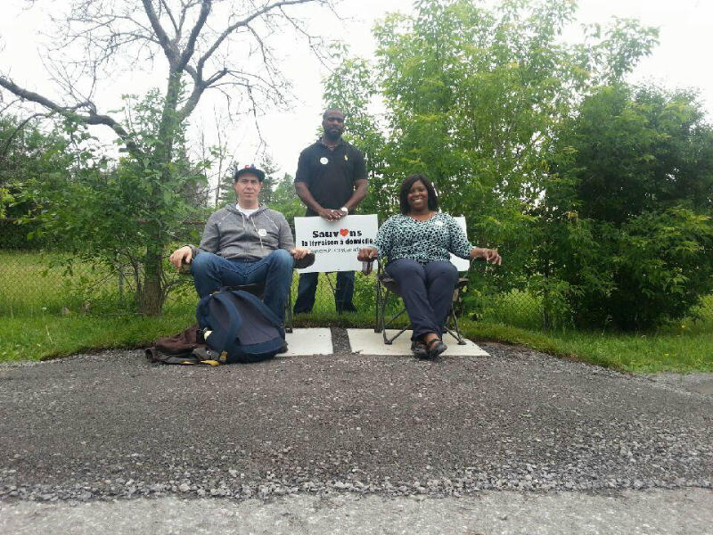 Des membres du STTP occupent l’emplacement de la BPCOM.